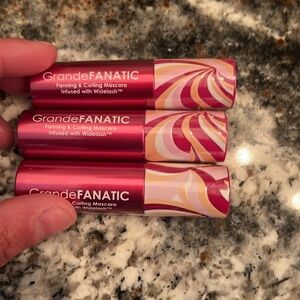 NWT Grande Cosmetics Grande Fanatic Mascara Travel Size (0.09 oz)